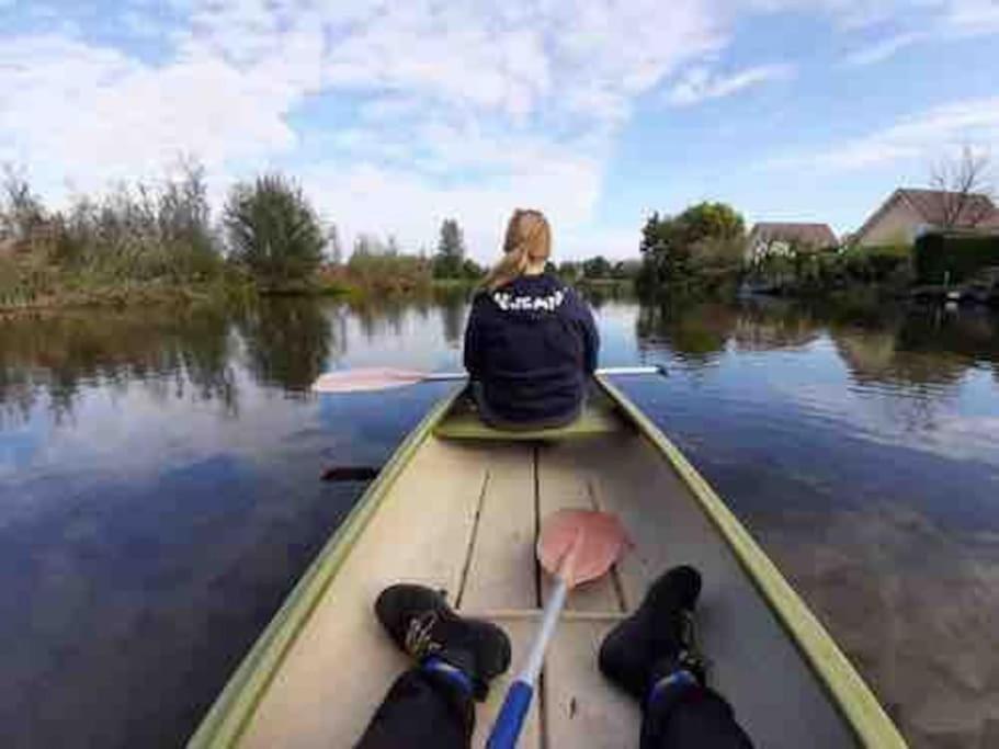 Gezellige Pipo Met Grote Schommel Aan Het Water Villa Medemblik Eksteriør bilde